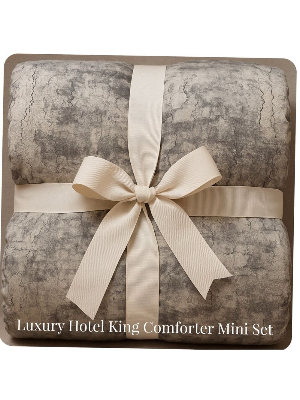 NWT $329 Luxury Hotel “Sterling” King Comforter Mini Set